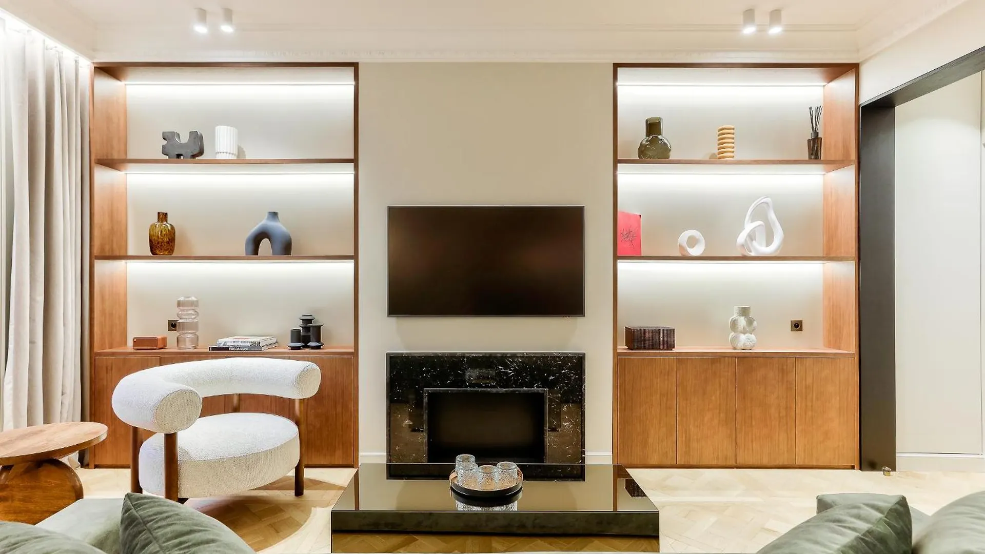 Maison Iena - Serviced Apartments On Champs Elysees パリ フランス