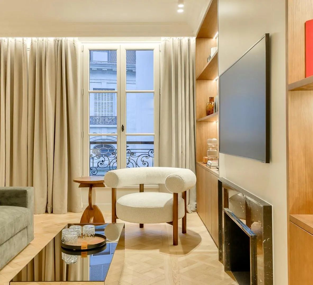 Maison Iena - Serviced Apartments On Champs Elysees パリ