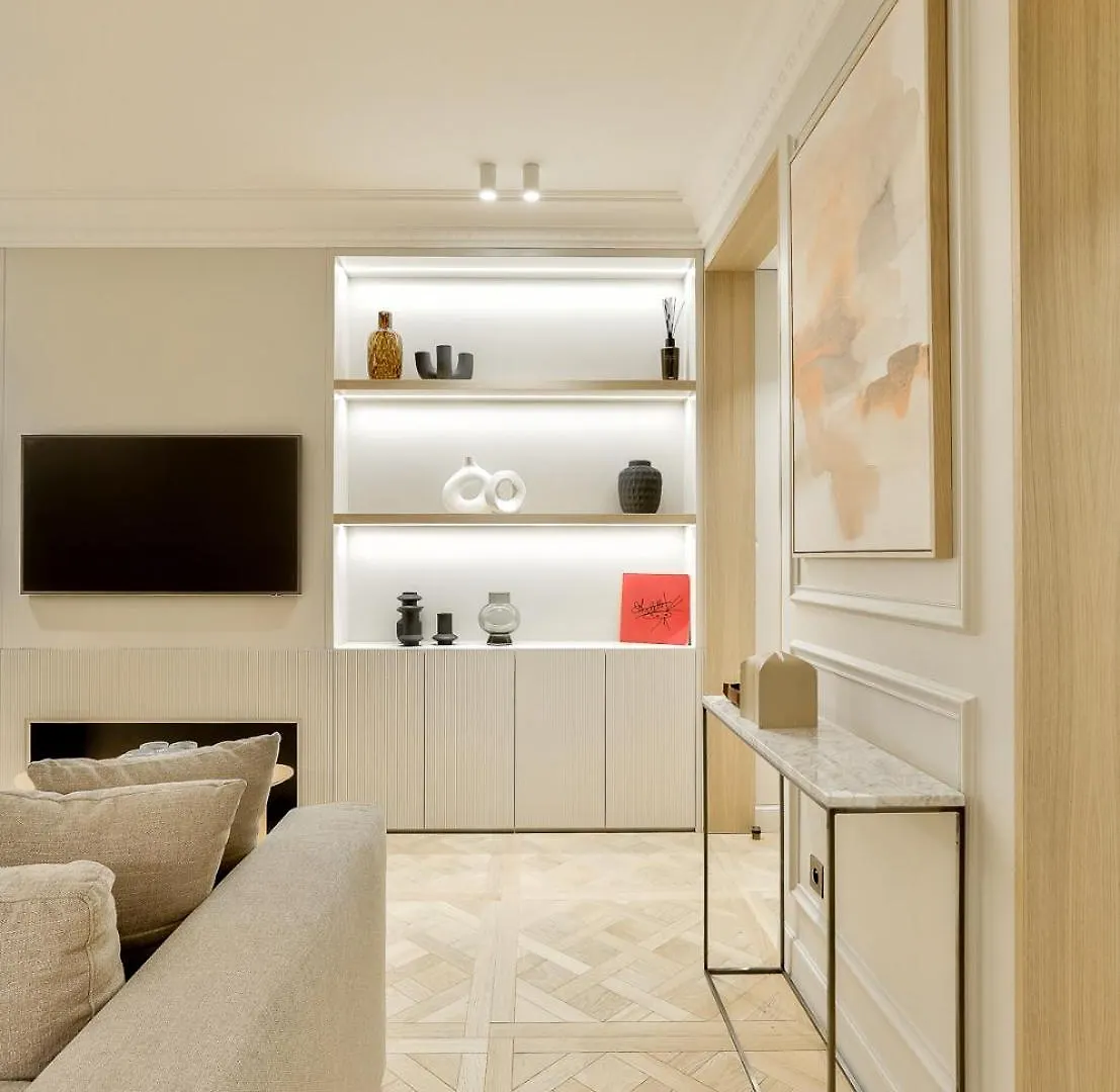 Maison Iena - Serviced Apartments On Champs Elysees パリ