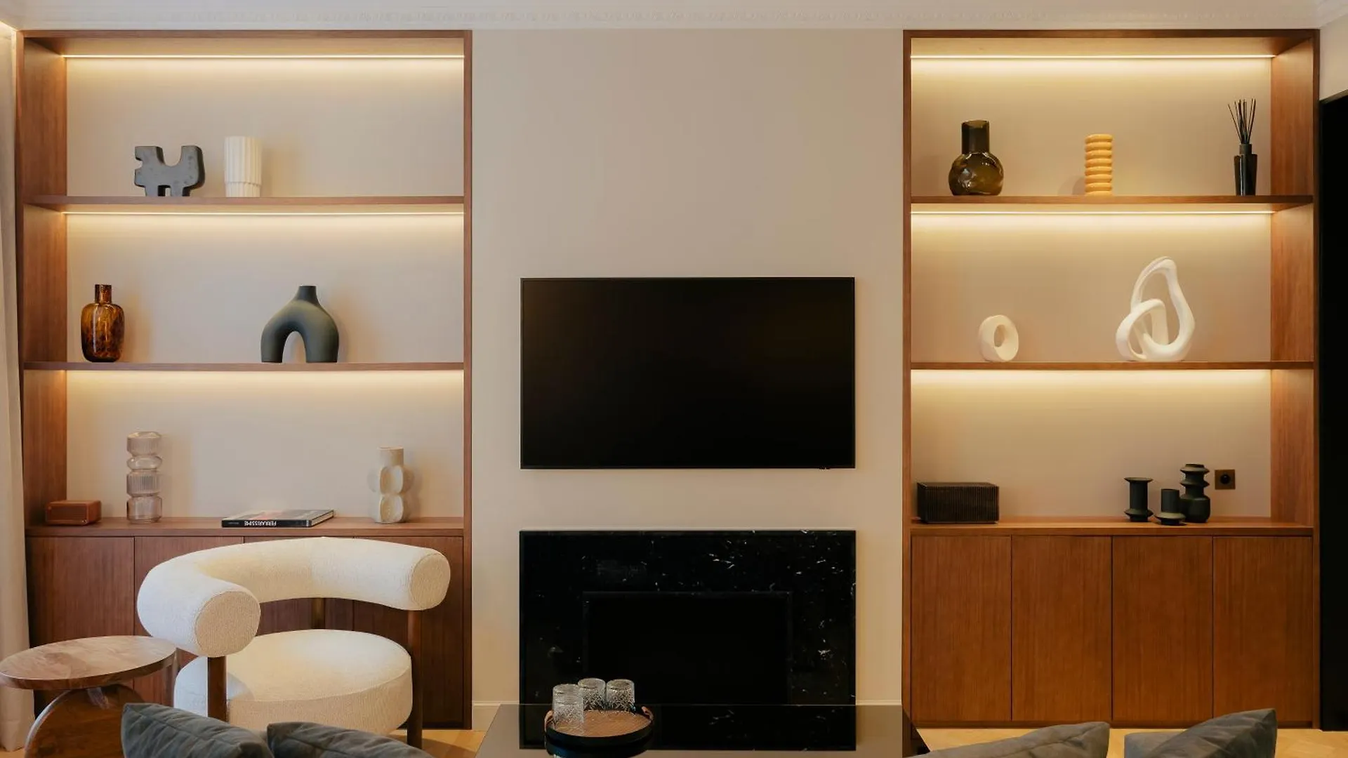 Maison Iena - Serviced Apartments On Champs Elysees パリ